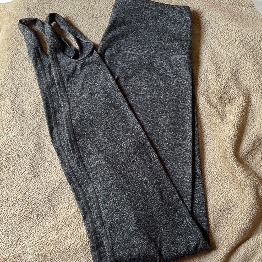 Old Navy Active High Rise Leggings